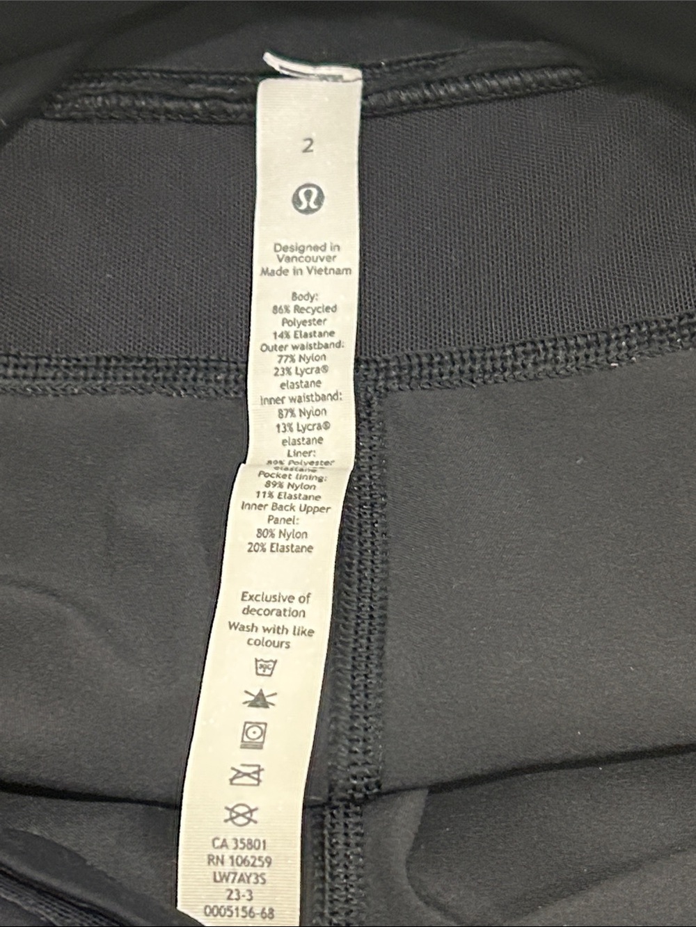 lululemon athletica Women’s Performance Shorts cut outliner Black & Red - Picture 4 of 7